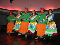 Canon PowerShot G3, 2006:06:21 21:52:39 -- 1/60 sec, f/2.0.  Flash, Auto, Red-Eye Reduce.2272x1704 Red-Eye Reduction (Auto).