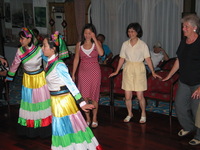 Canon PowerShot G3, 2006:06:21 21:56:10 -- 1/60 sec, f/2.2.  Flash, Auto, Red-Eye Reduce.2272x1704 Red-Eye Reduction (Auto).