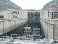 Canon PowerShot G3, 2006:06:22 08:10:20 -- 1/160 sec, f/4.0.  No Flash, Auto.2272x1704 Red-Eye Reduction (Auto).