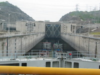 Canon PowerShot G3, 2006:06:22 08:10:30 -- 1/200 sec, f/4.0.  No Flash, Auto.2272x1704 Red-Eye Reduction (Auto).