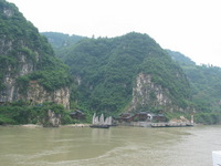 Canon PowerShot G3, 2006:06:22 10:43:26 -- 1/250 sec, f/4.0.  Flash, Auto, Red-Eye Reduce.2272x1704 Red-Eye Reduction (Auto).