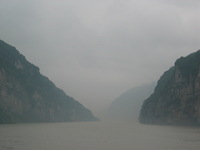 Canon PowerShot G3, 2006:06:22 10:49:49 -- 1/1250 sec, f/4.0.  No Flash, Auto.2272x1704 Red-Eye Reduction (Auto).