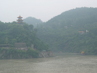 Canon PowerShot G3, 2006:06:22 11:18:20 -- 1/250 sec, f/4.0.  No Flash, Auto.2272x1704 Red-Eye Reduction (Auto).