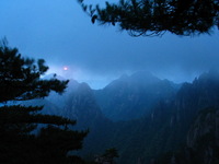 Canon PowerShot G3, 2006:06:29 05:23:50 -- 1/4 sec, f/8.0.  No Flash, Compulsory.2272x1704 Off.