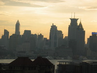 Canon PowerShot G3, 2006:07:01 18:38:22 -- 1/400 sec, f/4.0.  No Flash, Auto.2272x1704 Red-Eye Reduction (Auto).