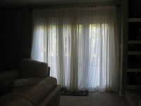 Canon PowerShot G3, 2006:09:17 09:25:58 -- 1/50 sec, f/2.0.  No Flash, Auto.2272x1704 Red-Eye Reduction (Auto).