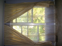 Canon PowerShot G3, 2006:09:17 09:30:50 -- 1/100 sec, f/4.0.  Flash, Compulsory, Red-Eye Reduce.2272x1704 Red-Eye Reduction (On).