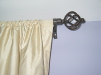 Canon PowerShot G3, 2006:09:17 09:31:30 -- 1/60 sec, f/2.2.  Flash, Auto, Red-Eye Reduce.2272x1704 Red-Eye Reduction (Auto).