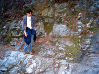 Canon PowerShot G3, 2006:12:29 15:34:01 -- 1/60 sec, f/2.0.  Flash, Auto, Red-Eye Reduce.2272x1704 Red-Eye Reduction (Auto).