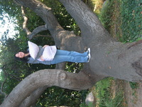 Canon PowerShot G3, 2007:01:01 18:40:48 -- 1/60 sec, f/2.5.  Flash, Auto, Red-Eye Reduce.2272x1704 Red-Eye Reduction (Auto).