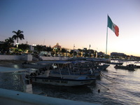 Canon PowerShot A710 IS, 2007:12:24 17:33:04 -- 1/25 sec, f/2.8.  No Flash, Compulsory.3072x2304 Off.