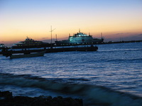 Canon PowerShot A710 IS, 2007:12:24 17:41:30 -- 1/8 sec, f/3.5.  No Flash, Compulsory.3072x2304 Off.