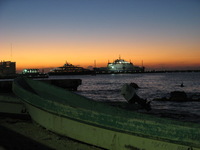 Canon PowerShot A710 IS, 2007:12:24 17:43:47 -- 1/8 sec, f/3.2.  No Flash, Compulsory.3072x2304 Off.