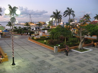 Canon PowerShot A710 IS, 2007:12:26 17:00:35 -- 1/10 sec, f/2.8.  No Flash, Compulsory.3072x2304 Off.