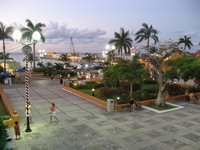 Canon PowerShot A710 IS, 2007:12:26 17:00:58 -- 1/10 sec, f/2.8.  No Flash, Compulsory.3072x2304 Off.