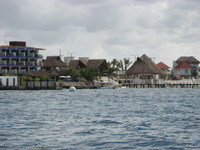 Canon PowerShot A710 IS, 2007:12:29 14:04:33 -- 1/640 sec, f/4.8.  No Flash, Auto.3072x2304 Red-Eye Reduction (Auto).