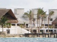 Canon PowerShot A710 IS, 2007:12:29 14:04:46 -- 1/320 sec, f/4.8.  No Flash, Auto.3072x2304 Red-Eye Reduction (Auto).