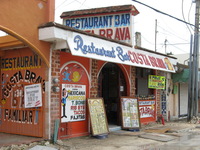 Canon PowerShot A710 IS, 2007:12:30 12:04:01 -- 1/320 sec, f/4.0.  No Flash, Auto.3072x2304 Red-Eye Reduction (Auto).