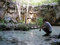 Canon PowerShot A710 IS, 2007:12:31 15:44:34 -- 1/60 sec, f/2.8.  No Flash, Auto.3072x2304 Red-Eye Reduction (Auto).