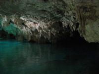 Canon PowerShot A710 IS, 2007:12:31 15:46:59 -- 0.3 sec, f/3.2.  No Flash, Compulsory.3072x2304 Off.