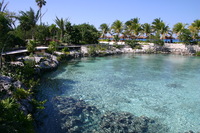 Canon EOS DIGITAL REBEL, 2007:12:25 13:45:33 -- 1/200 sec, f/8.0.  No Flash.3072x2048 Off.