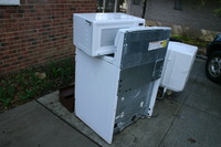 Canon EOS DIGITAL REBEL, 2009:03:29 16:06:31 -- 1/400 sec, f/13.0.  No Flash.3072x2048 Off.