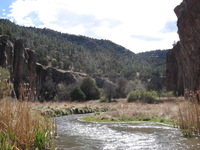 Canon PowerShot A590 IS, 2009:04:20 16:27:48 -- 1/400 sec, f/4.0.  No Flash, Auto.3264x2448 Red-Eye Reduction (Auto).