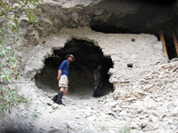 Canon PowerShot A590 IS, 2009:04:27 15:05:53 -- 1/60 sec, f/3.5.  No Flash, Auto.3264x2448 Red-Eye Reduction (Auto).