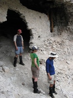 Canon PowerShot A590 IS, 2009:04:27 15:09:38 -- 1/100 sec, f/4.0.  No Flash, Auto.3264x2448 Red-Eye Reduction (Auto).