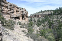 Canon EOS DIGITAL REBEL, 2009:04:28 17:04:59 -- 1/160 sec, f/8.0.  No Flash.3072x2048 Off.