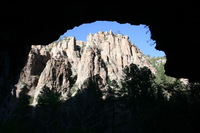 Canon EOS DIGITAL REBEL, 2009:04:29 20:09:01 -- 1/125 sec, f/7.1.  No Flash.3072x2048 Off.