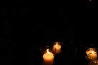 Canon EOS DIGITAL REBEL, 2009:11:07 21:57:15 -- 1/60 sec, f/4.5.  No Flash.3072x2048 Off.