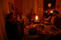 Canon EOS DIGITAL REBEL, 2009:11:07 22:29:49 -- 1/2 sec, f/3.5.  No Flash.3072x2048 Off.