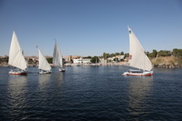 Canon EOS 5D Mark II, 2009:12:23 02:54:54 -- 1/200 sec, f/10.0.  No Flash, Compulsory.5616x3744 Off.