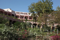 Canon EOS 5D Mark II, 2009:12:23 03:08:28 -- 1/250 sec, f/9.0.  No Flash, Compulsory.5616x3744 Off.