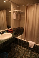 Canon EOS 5D Mark II, 2009:12:23 03:23:37 -- 1/25 sec, f/4.0.  No Flash, Compulsory.5616x3744 Off.