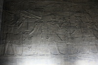 Canon EOS 5D Mark II, 2009:12:23 09:19:38 -- 1/20 sec, f/4.0.  No Flash, Compulsory.5616x3744 Off.