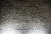 Canon EOS 5D Mark II, 2009:12:23 09:21:02 -- 1/25 sec, f/4.0.  No Flash, Compulsory.5616x3744 Off.