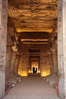 Canon EOS 5D Mark II, 2009:12:23 23:26:50 -- 1/25 sec, f/4.0.  No Flash, Compulsory.5616x3744 Off.