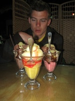 Canon PowerShot A590 IS, 2010:04:14 22:54:30 -- 1/60 sec, f/2.6.  Flash, Auto, Red-Eye Reduce.3264x2448 Red-Eye Reduction (Auto).