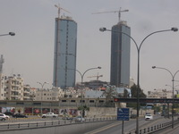 Canon PowerShot A590 IS, 2010:04:16 13:02:58 -- 1/400 sec, f/4.5.  No Flash, Auto.3264x2448 Red-Eye Reduction (Auto).