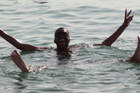 Canon EOS DIGITAL REBEL XSi, 2010:04:08 20:05:20 -- 1/200 sec, f/8.0.  No Flash.3088x2056 External Flash.