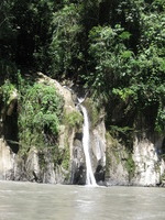 Canon PowerShot A590 IS, 2010:05:02 13:13:42 -- 1/250 sec, f/4.0.  No Flash, Auto.3264x2448 Red-Eye Reduction (Auto).