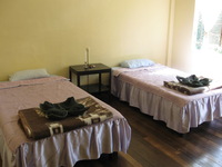 Canon PowerShot A590 IS, 2010:05:02 14:33:48 -- 1/60 sec, f/3.2.  No Flash, Auto.3264x2448 Red-Eye Reduction (Auto).