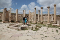 Canon EOS 5D Mark II, 2010:04:09 12:22:05 -- 1/100 sec, f/22.0.  No Flash, Compulsory.5616x3744 Off.