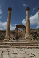 Canon EOS 5D Mark II, 2010:04:09 12:32:34 -- 1/500 sec, f/14.0.  No Flash, Compulsory.5616x3744 Off.