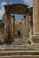 Canon EOS 5D Mark II, 2010:04:09 12:32:36 -- 1/640 sec, f/11.0.  No Flash, Compulsory.5616x3744 Off.