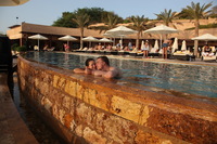 Canon EOS 5D Mark II, 2010:04:09 18:04:50 -- 1/160 sec, f/9.0.  No Flash, Compulsory.5616x3744 Off.