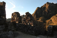 Canon EOS 5D Mark II, 2010:04:28 18:18:34 -- 1/60 sec, f/5.6.  No Flash, Compulsory.5616x3744 Off.