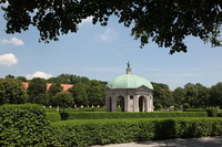 Canon EOS 5D Mark II, 2010:06:08 12:53:33 -- 1/200 sec, f/10.0.  No Flash, Compulsory.5616x3744 Off.